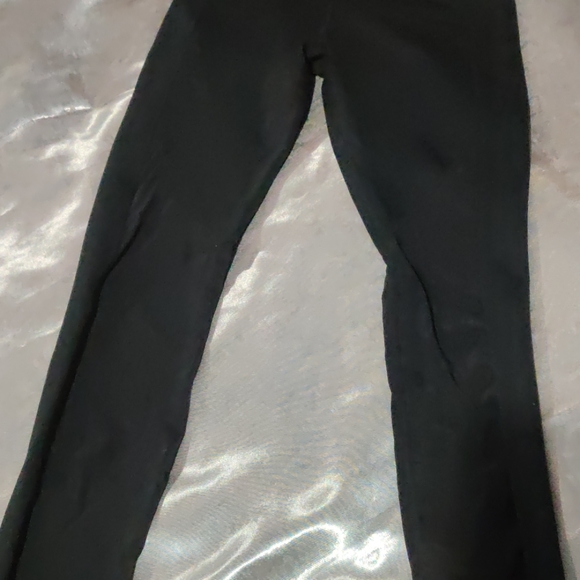 FABLETICS BLACK MESH LEGGINGS SIZE XS SUPER CUTE - Picture 6 of 8